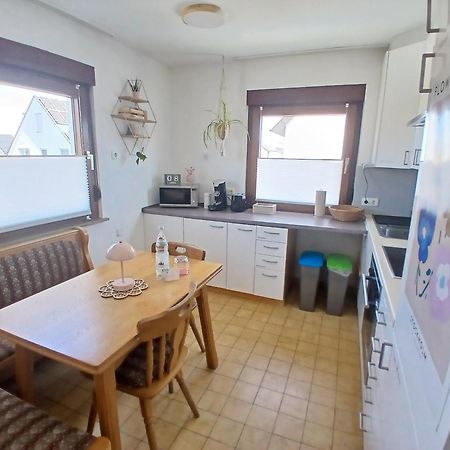 Happybnb Apartment Mit Sonniger Terrasse Lochgau Exteriör bild