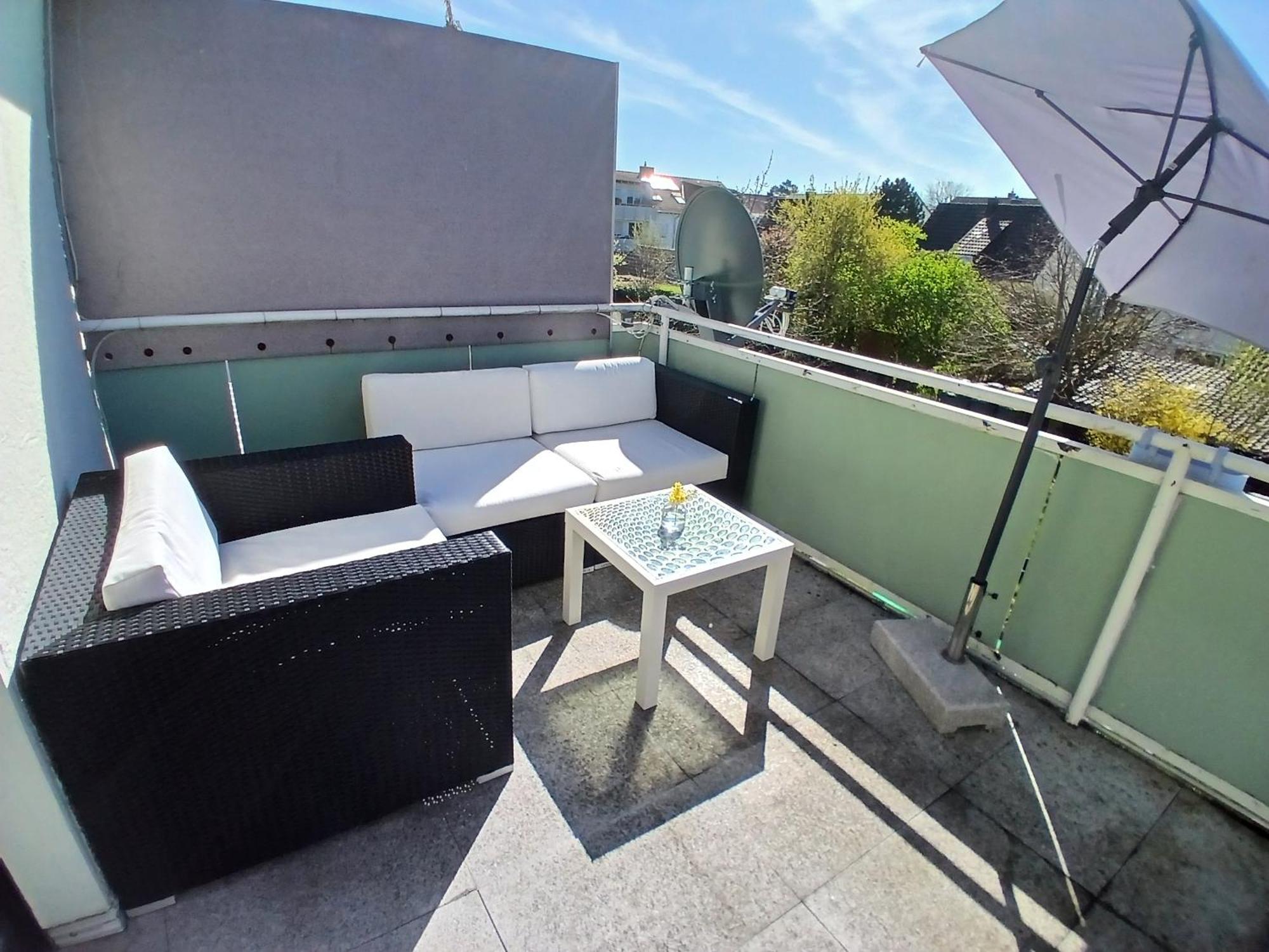 Happybnb Apartment Mit Sonniger Terrasse Lochgau Exteriör bild